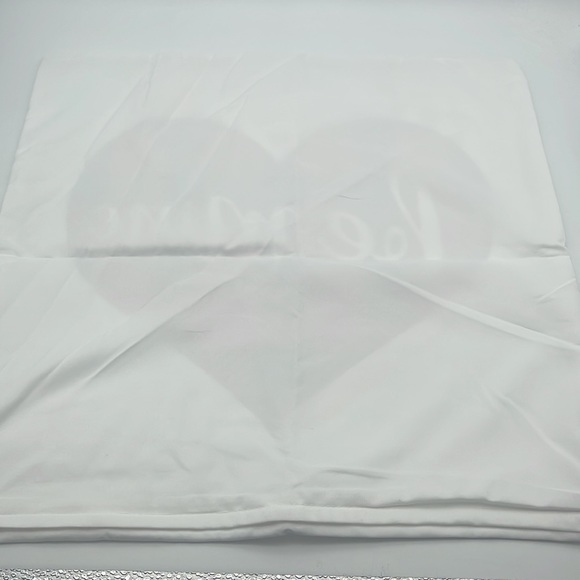 Valentine’s Day Pillow Cover 18 x 18 Be Mine Buffalo Check Heart NEW - Picture 3 of 4